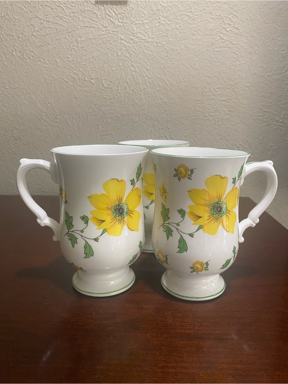 Vintage, Set of 3, Royal Victoria Footed Mugs, Pattern #R0V9